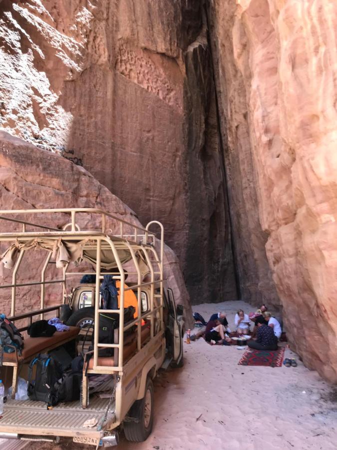 Wadirum Zeid Camp&Tours Wadi Rum Exteriör bild